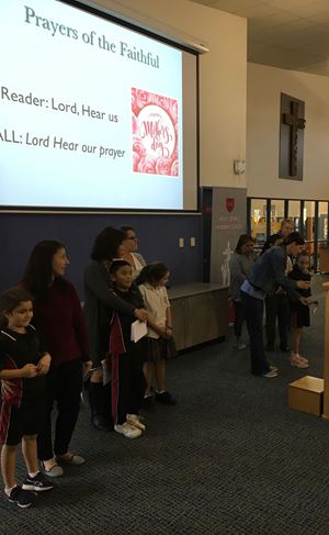 2018 Mothers Day Assembly 131