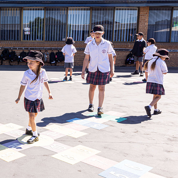 Holy Spirit Catholic Primary St Clair Handball Courts