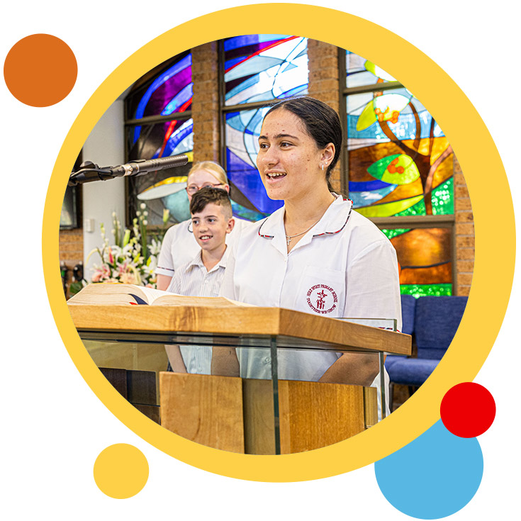 Students in Holy Spirit Catholic Primary St Clair Chapel